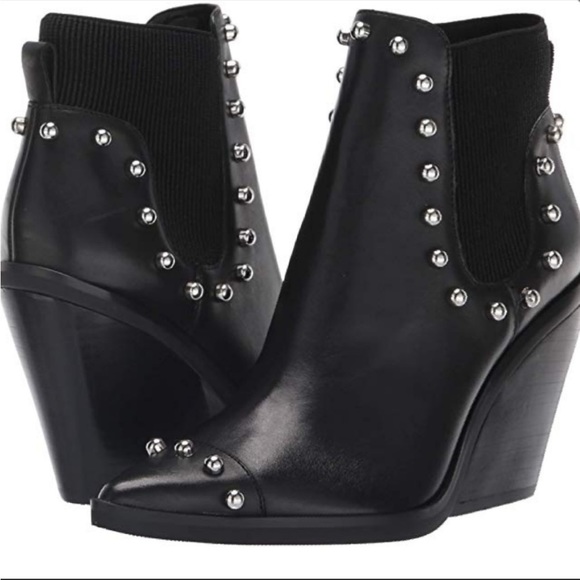 SOLD!!! Nina Ankle Boots Size 11 M - Picture 1 of 5